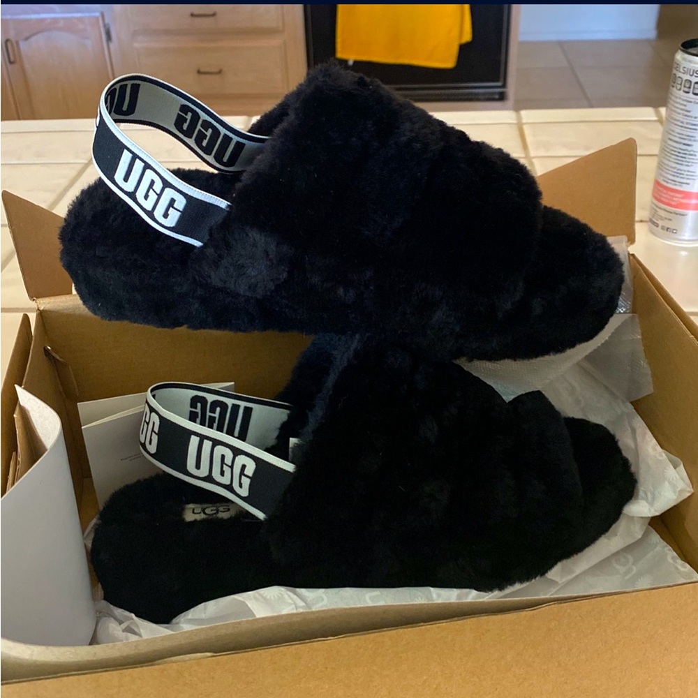 UGG FLUFF YEAH SLIDE 🩴
